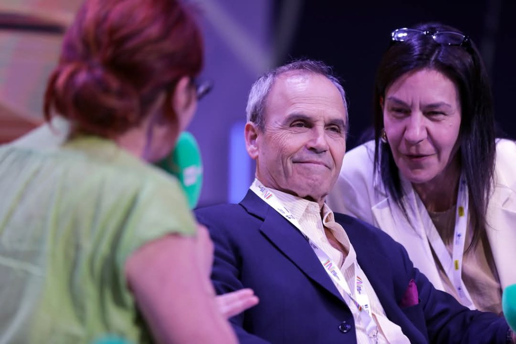 Consecutive for literature - Scott Turow